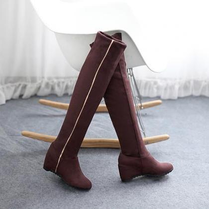 flat round toe boots