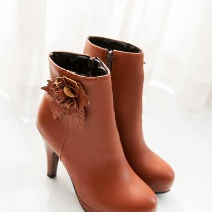 low heel zip ankle boots