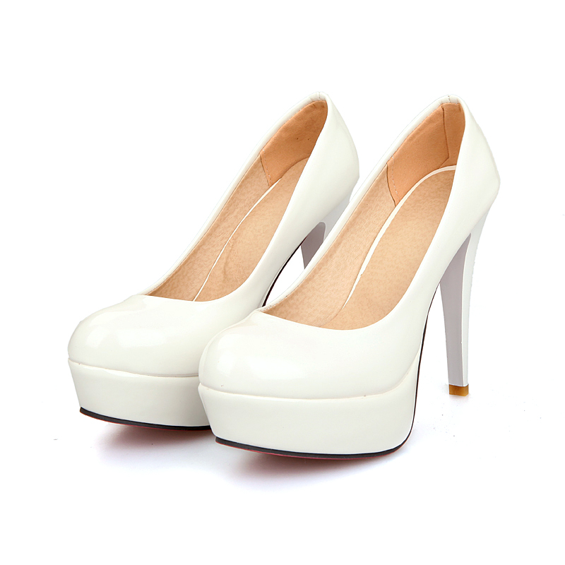 heel platform pumps