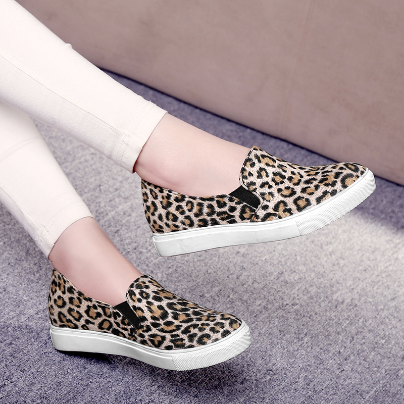 Platform Flat Round Toe Slip On Pu Leather Leopard Fashion Shoes