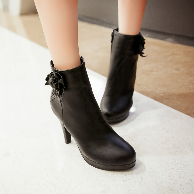low heel zip ankle boots